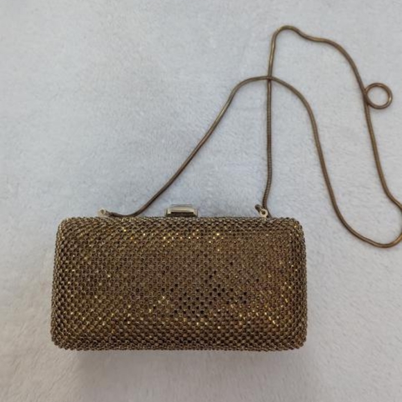 Sondra Roberts Clutch. - Picture 2 of 5